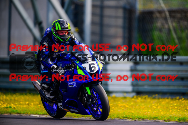 MaZZes_FotoMatrix_240831_6007705_7052 | R7