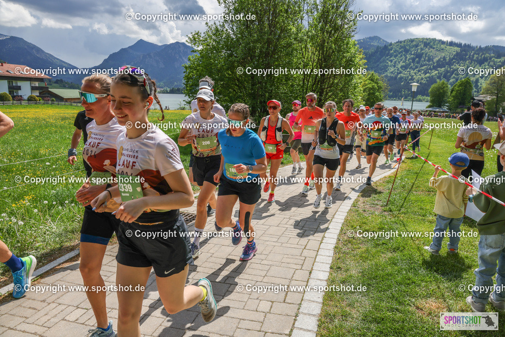 007A6822 | Schliersee Lauf 2026 #flowmotion #schlierseelauf #junglückschlierseelauf #schliersee #halbmarathon @junglueck #sportshot_your_pictrs #yourpictrs #canondeutschland #canonsportphotography