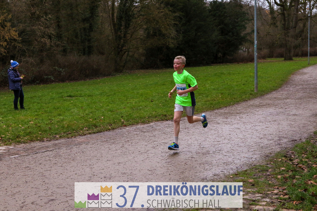 Stadtwerke Jugendlauf 1700m | 3 Koenigslauf 2023 - Realisiert mit Pictrs.com