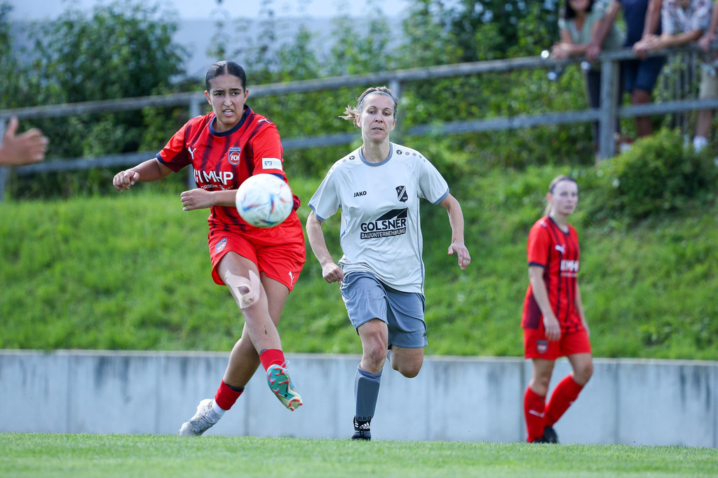 Fußball I FRAUEN I Saison 2025-2026 I Freundschaftsspiel I FC Loppenhausen - 1FC Heidenheim 1846 II I_250831_1130 | Fotopresso – Sportfotografie in Heidenheim & Umgebung. Professionelle Sportfotografie für unvergessliche Momente. Dynamische Action-Shots, emotionale Szenen & hochwertige Bilder. - Realisiert mit Pictrs.com