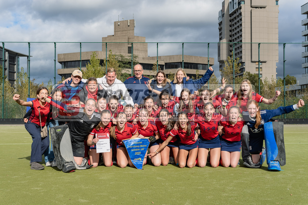 HK_20231022_106250 | Finale Deutsche Meisterschaft Feld WU16 Uhlenhorst Mülheim - Düsseldorfer HC am 22.10.2023 DHC, Düsseldorf ,