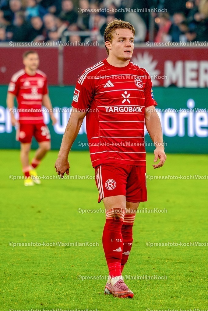 xKKUx16012601014 | 16.01.2026, xkkux, Fußball, Fortuna Düsseldorf - Arminia Bielefeld, 2. Fußball Bundesliga, Merkur Spiel-Arena, Saison 2025 2026: Christian Rasmussen (Fortuna Düsseldorf #10)   DFB regulations prohibit any use of photographs as image sequences and or quasi-video.