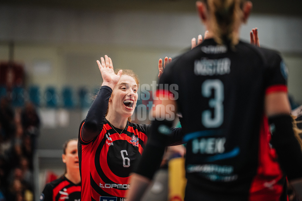 Volleyball | Frauen | Saison 2025/2026 | Volleyball Bundesliga | ETV Hamburger Volksbank Volleys vs. VC Wiesbaden | 14.03.2026 | Constanze von Meyenn (#6, ETV Hamburger Volksbank Volleys)