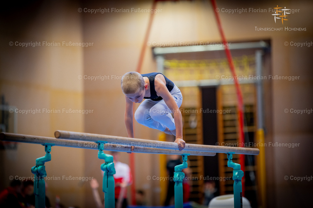 Promo-302 | "Fussifoto.com – Ihr Ansprechpartner für hochwertige Fotografie! Entdecken Sie kreative Bilder und professionelle Dienstleistungen. Kontaktieren Sie uns für Ihre Projekte!"