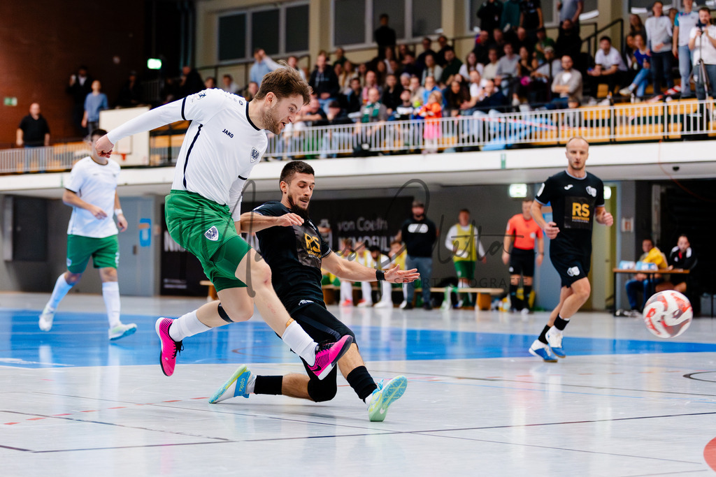 Futsal-Bundesliga, Saison 2025/2026, 9. Spieltag: SC Preußen Münster - YB Balkan Pfarrkirchen | Futsal-Bundesliga, Saison 2025/2026, 9. Spieltag, SC Preußen Münster empfängt YB Balkan Pfarrkirchen in der Universitäts-Sporthalle in Münster. Foto: sportfotografie.ms | Markus Paletta - Realisiert mit Pictrs.com