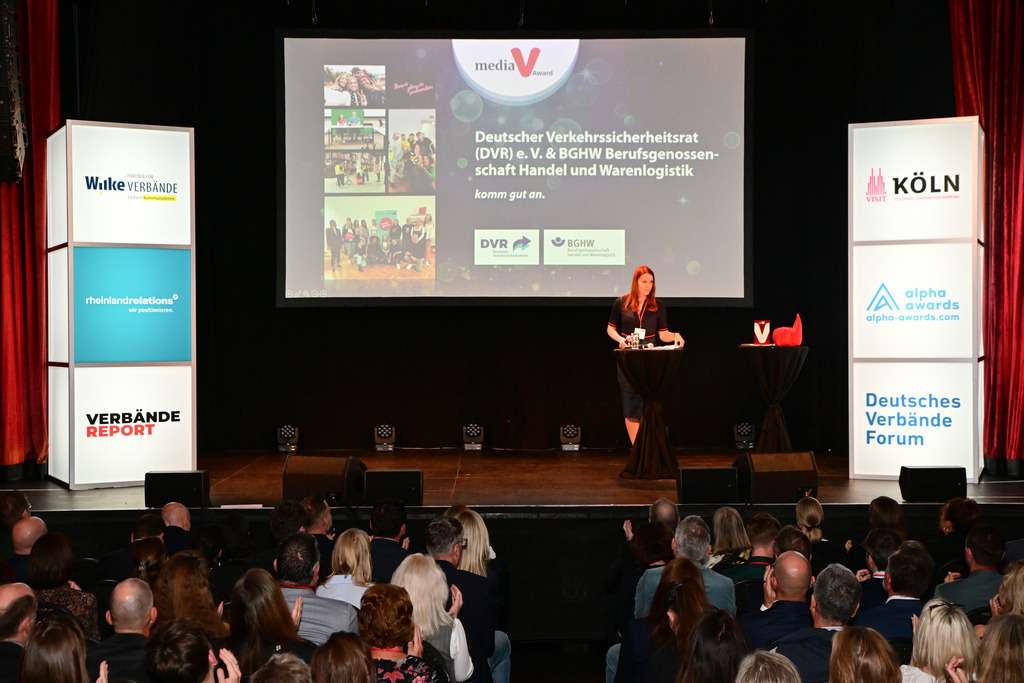 0231Media_V_Award_2025_Foto_Stefan_Wernz | Fotograf Köln - Realisiert mit Pictrs.com