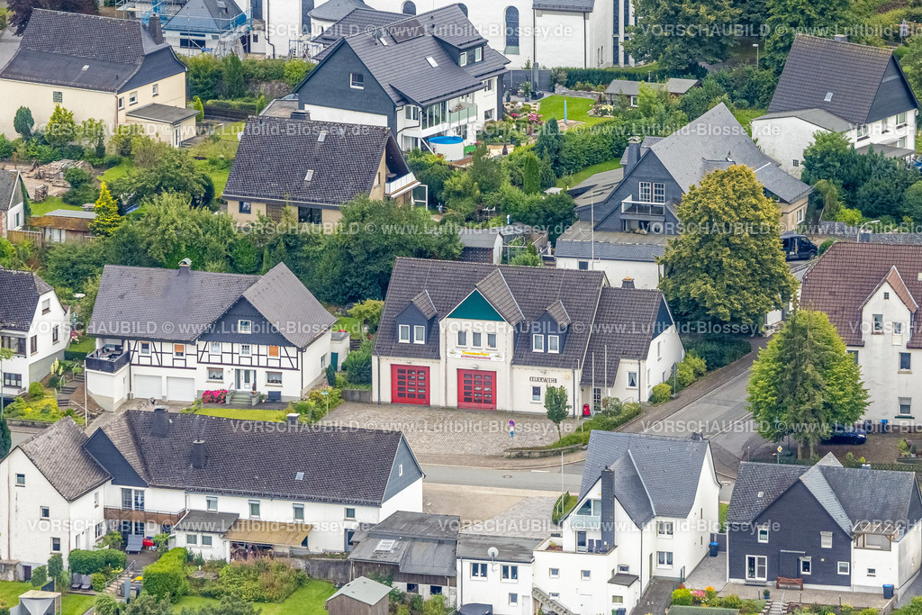 Warstein240712935Hirschberg-2 | Luftbild, Freiwillige Feuerwehr in Hirschberg, Warstein, Sauerland, Nordrhein-Westfalen, Deutschland