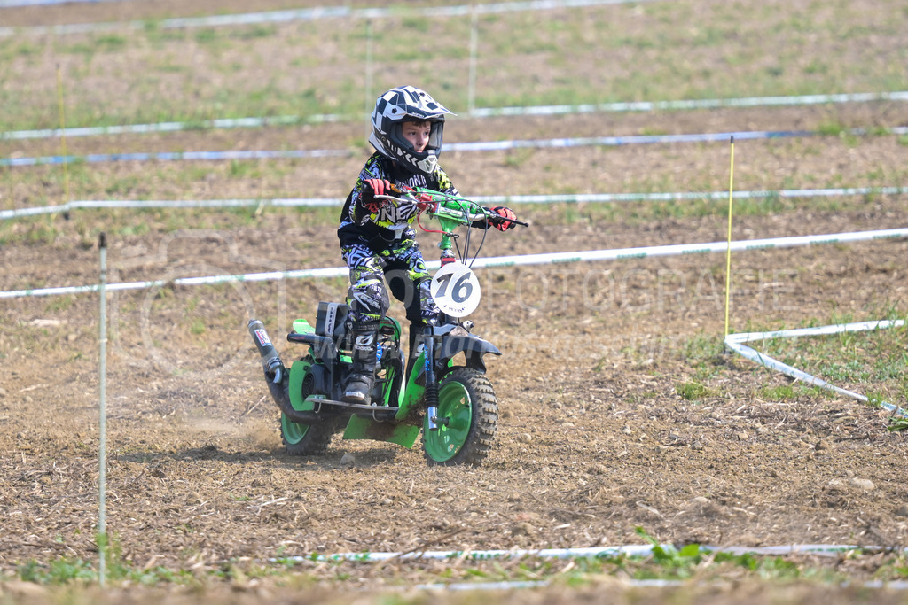 Motortrotti-Rennen Buch am Irchel - 16. August 2025 | Motortrotti-Rennen Buch am IrchelBuch am Irchel, Kt. ZürichBild: Sportfotografie Markus Aeschimann | www.markus-aeschimann.ch - Realisiert mit Pictrs.com