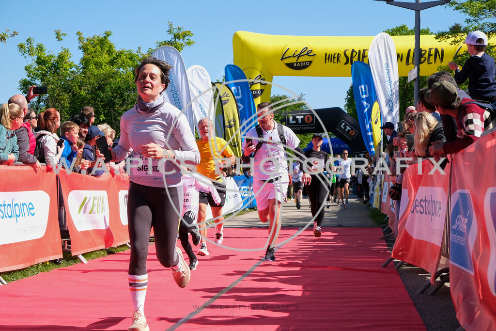 ..... | LINZ,AUSTRIA,27.April 24, Int. 3 Brückenlauf Linz  , Image shows: Photo: WAPICS / Michael ring