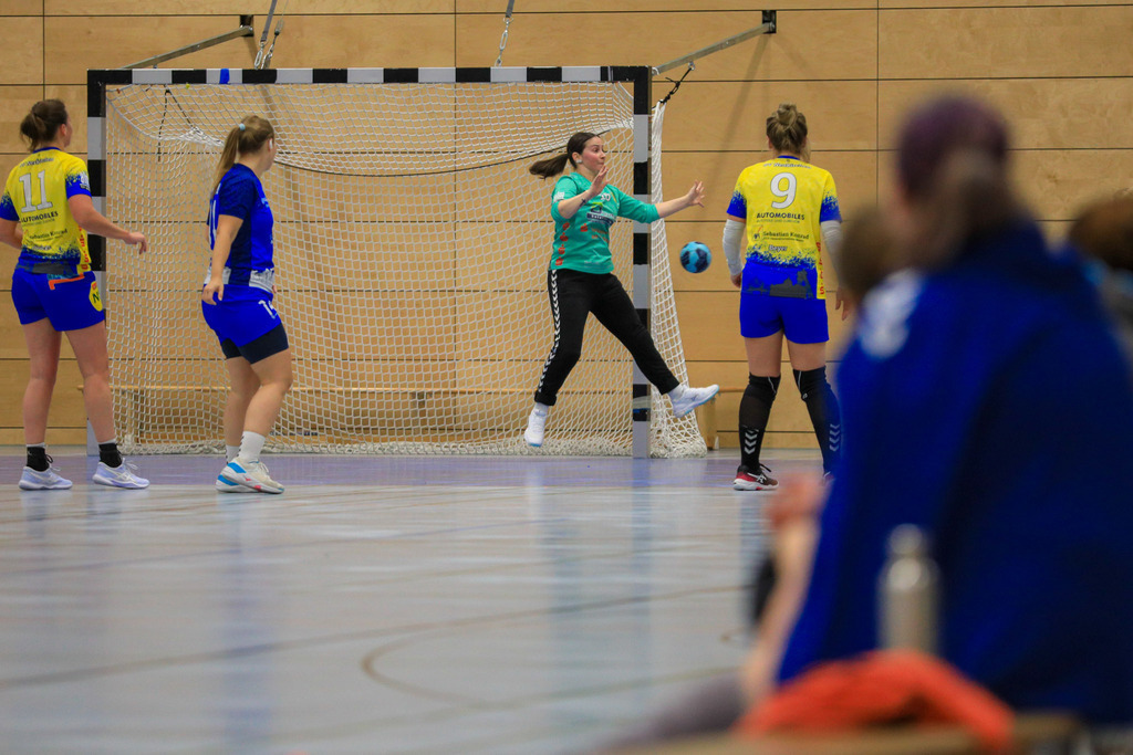 TvBorkenIII_SVN_161125_087 | Bildergalerie von Sport-Ereignissen aber auch von weiteren spannenden Dingen - nicht nur vom Niederrhein. In Anlehnung an den bekannten Spruch von Hanns Dieter Hüsch heißt das Motto: "Niederrhein ist überall".  - Realisiert mit Pictrs.com