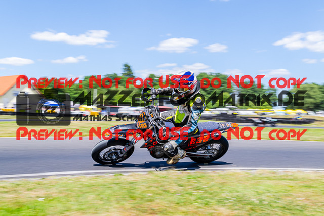 MaZZes_FotoMatrix_220702_1698 | S4