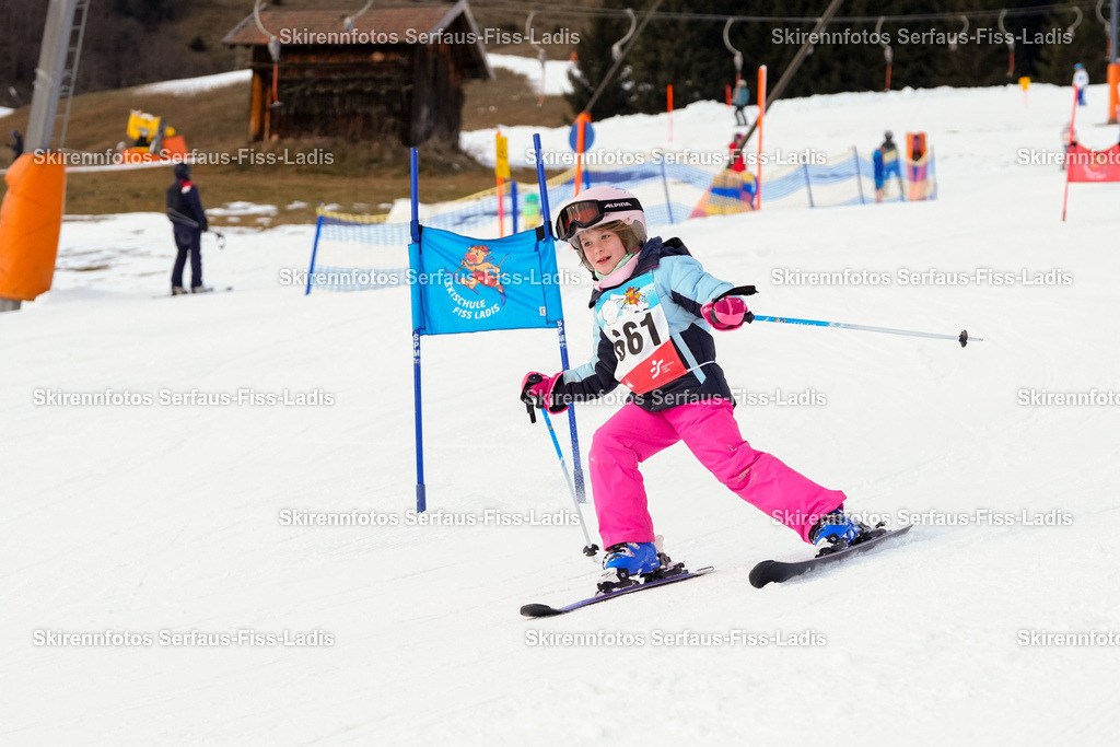 SRF_02.01.2026_1172 | Skirennfotos,Serfaus,Fiss,Ladis,Kinderskirennen,Winter,Tirol,Oberland,skirace,SFL,feelfree,weil wir's genießen,ski,Ski,skifahren,Sonnenplateau, - Realisiert mit Pictrs.com