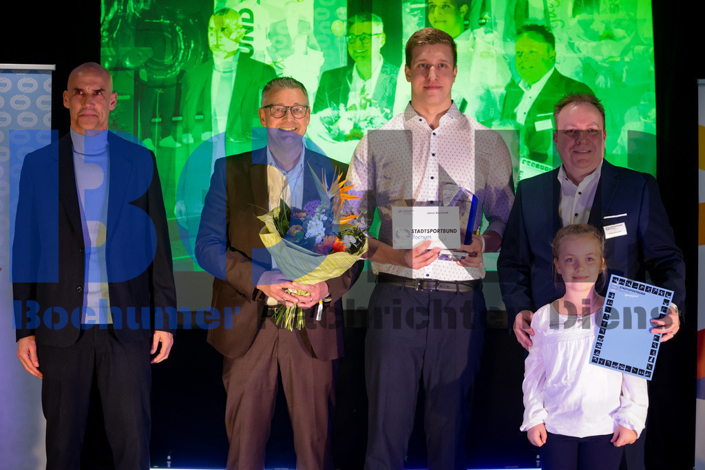 SEB_BOCSPO120240313-31 | bond - Realisiert mit Pictrs.com