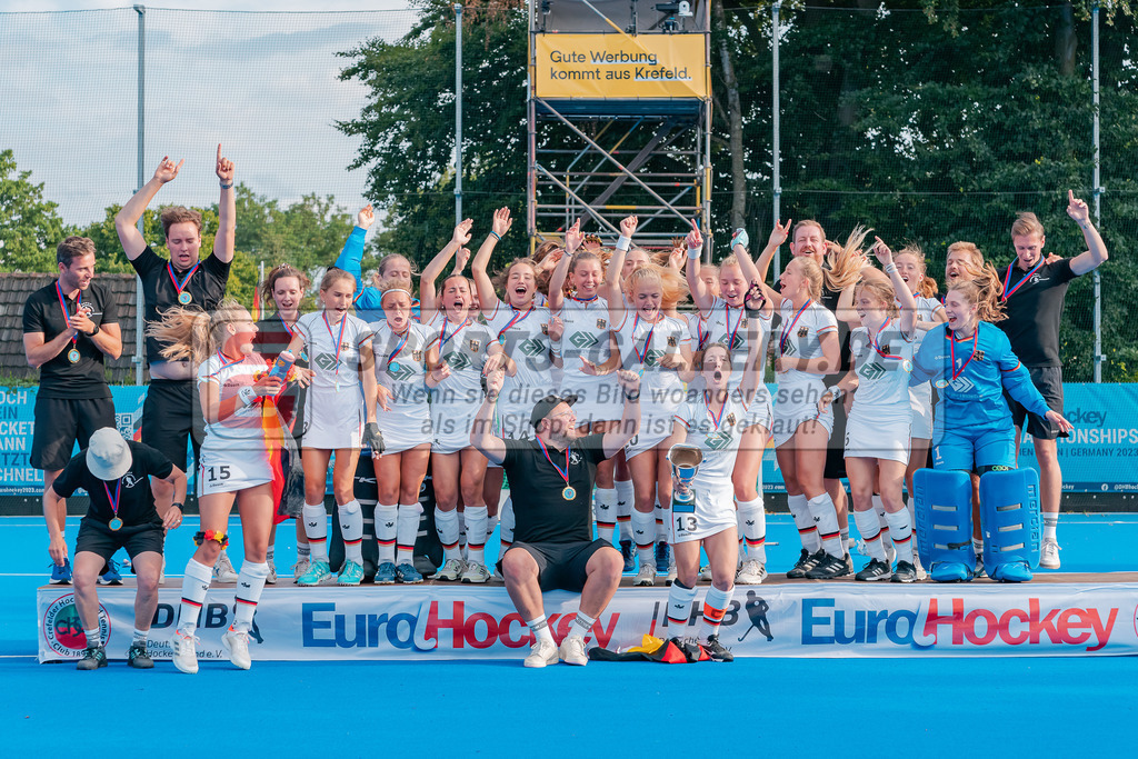 HK_20230716_902597 | Euro Hockey WU18 Siegerehrungen Championship Girls &amp; Boys am 16.7.2023 CHTC , Krefeld ,