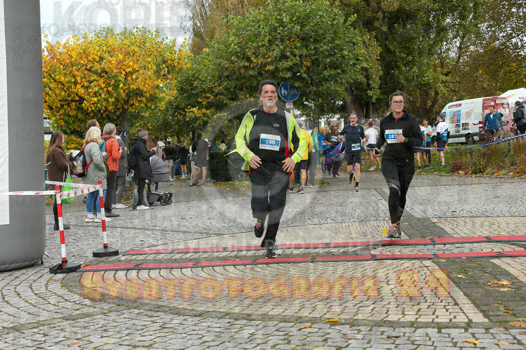 241020_1020_EX1_8826 | Sportfotografie im Rhein-Sieg Kreis, Köln, Bonn, NRW, Rheinland Pfalz, Hessen, etc. Unser Tätigkeitsfeld umfasst den Laufsport vom Volkslauf über den Marathon, Duathlon, Triathon bis zum Ultralauf wie Kölnpfad Ultra oder Schindertrail.