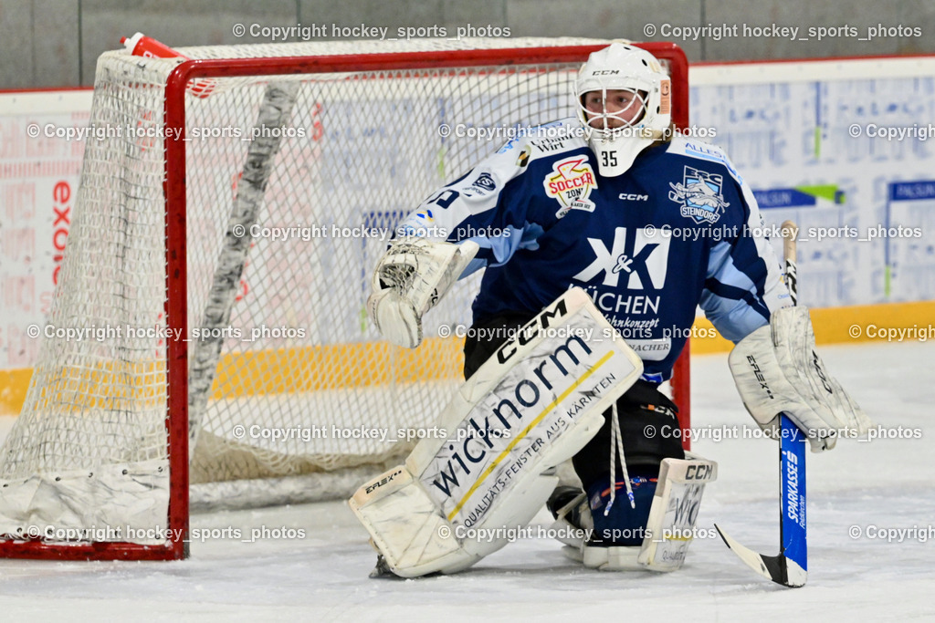 ESV FERLACH vs. ESC SOCCERZONE STEINDORF | #35 Mayronig Marco ESC Steindorf, ESV FERLACH vs. ESC SOCCERZONE STEINDORF, ESV FERLACH vs. ESC SOCCERZONE STEINDORF am 22.11.2024 in Ferlach (Eishalle Ferlach ), Austria, (Photo by Bernd Stefan)