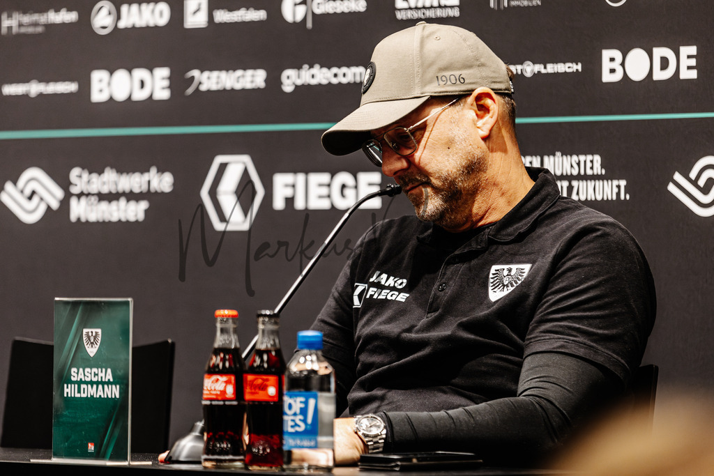 2. Bundesliga, Saison 2024/25, 7. Spieltag: SC Preußen Münster - FC Schalke 04 | Münster, 28.09.2024: 2. Bundesliga, 7. Spieltag, SC Preußen Münster gegen FC Schalke 04 im LVM-Preußenstadion in Münster. Foto: sportfotografie.ms | Markus Paletta - Realisiert mit Pictrs.com