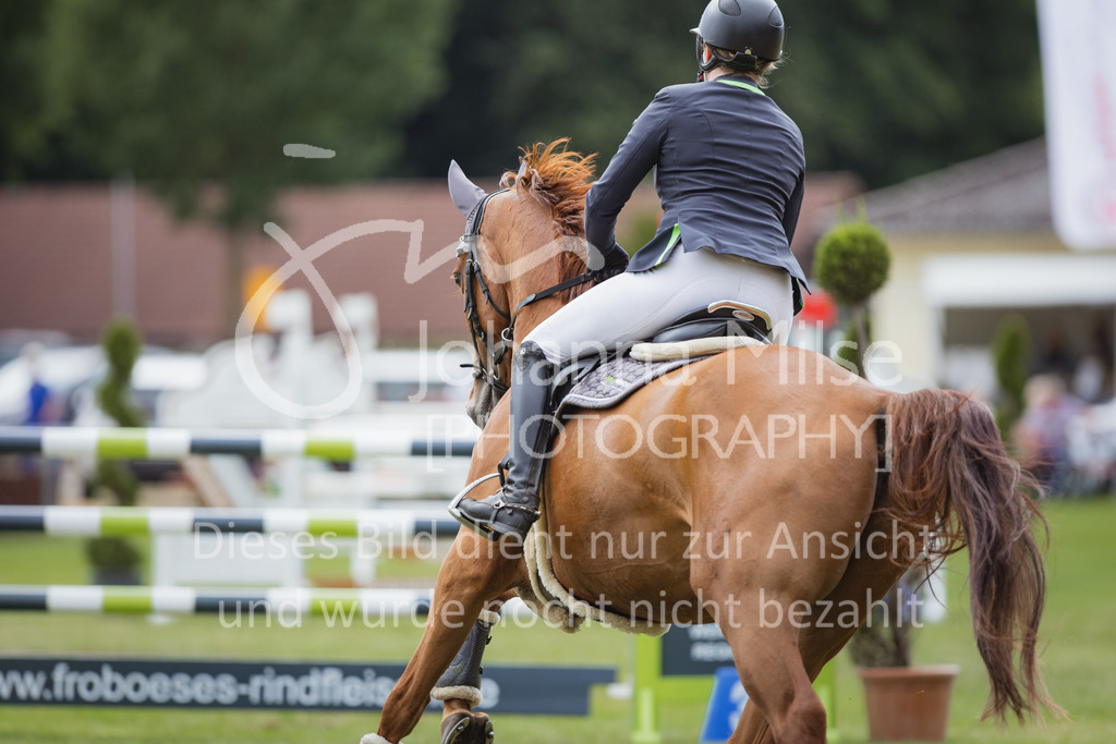 220715_LC_Youngster-M-549 | Deine schönsten Turniermomente als professionelle Fotos! Entdecke hochwertige Pferdesport-Fotografie im Online-Shop. Jetzt Fotos finden & bestellen!