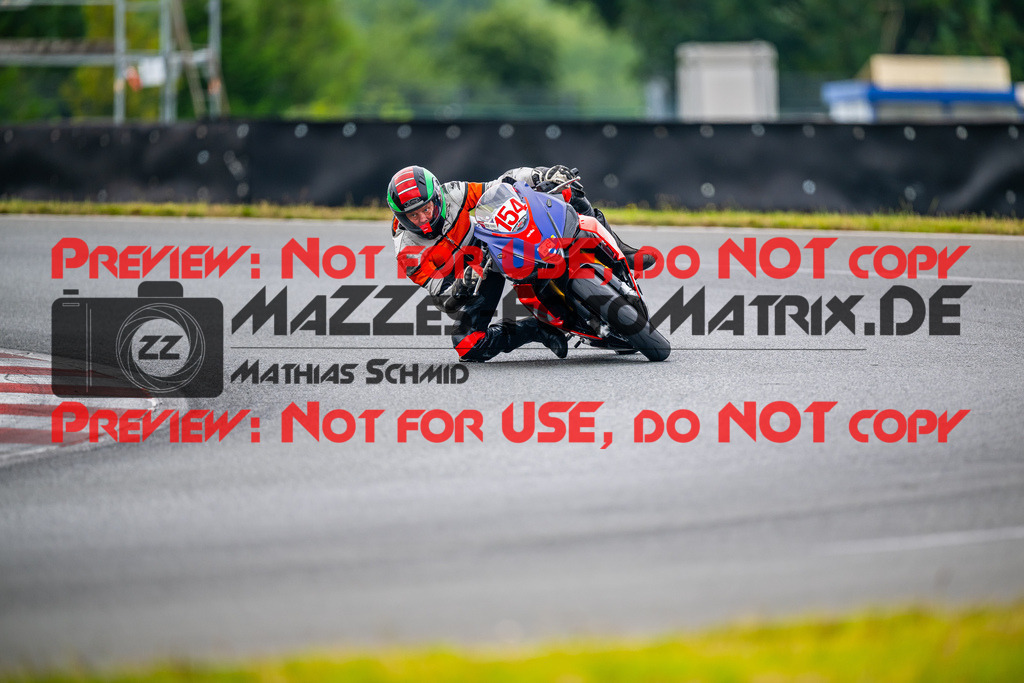 MaZZes_FotoMatrix_240724_6007705_3166 | ROT