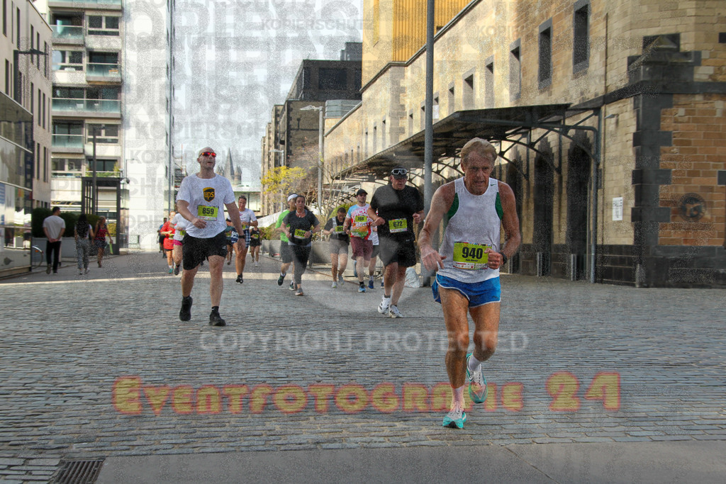 250920_1459_EV4_7772 | Sportfotografie im Rhein-Sieg Kreis, Köln, Bonn, NRW, Rheinland Pfalz, Hessen, etc. Unser Tätigkeitsfeld umfasst den Laufsport vom Volkslauf über den Marathon, Duathlon, Triathon bis zum Ultralauf wie Kölnpfad Ultra oder Schindertrail.