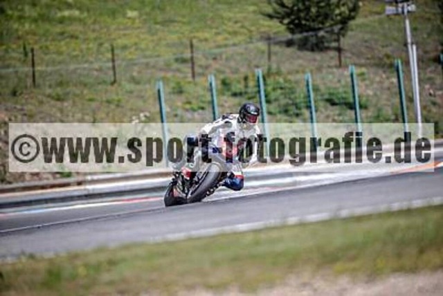 pube0781 | Professionelle Fotos von Sportveranstaltungen, aber auch Hochzeiten und anderen Events. - Realisiert mit Pictrs.com