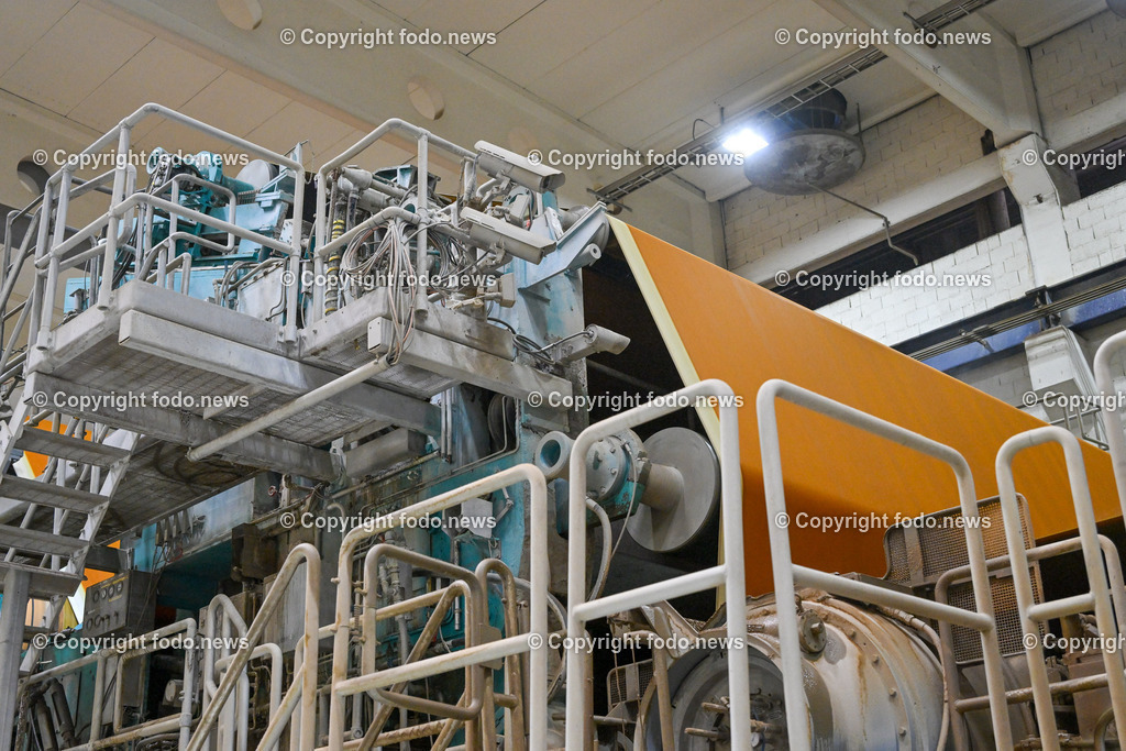 Heinzel Paper_ Laakirchen Papier AG_ 29.06.2023-49 | 29.06.2023, Laakirchen, AUT, Heinzel Paper, Laakirchen Papier AG, im Bild Papiermaschine PM10