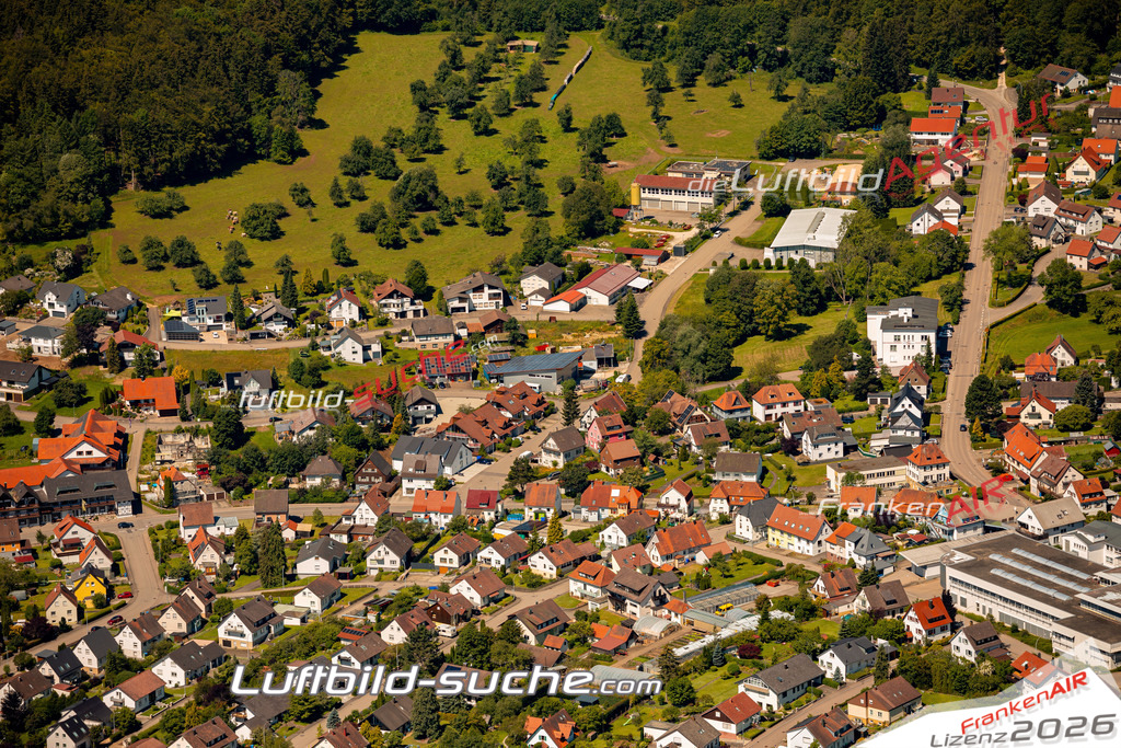 Das Luftbild zeigt :  Bitz - Die Luftaufnahme wurde 2024 vom UL-Flugzeug aus erstellt ( keine Drohne ) - Hochauflösende Luftaufnahme - Für grossformatige Ausdrucke geeignet. Die Geschenkidee !Mit Lizenz und Bildrechte bestellbar