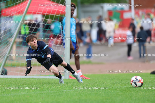 Fußball I Junioren I Kreispokal Lübeck I Finale I JSG Concordia Lübeck - TSV Siems I 09.06.2025.006 | Michael Keis (1, JSG Concordia Lübeck) - Realisiert mit Pictrs.com