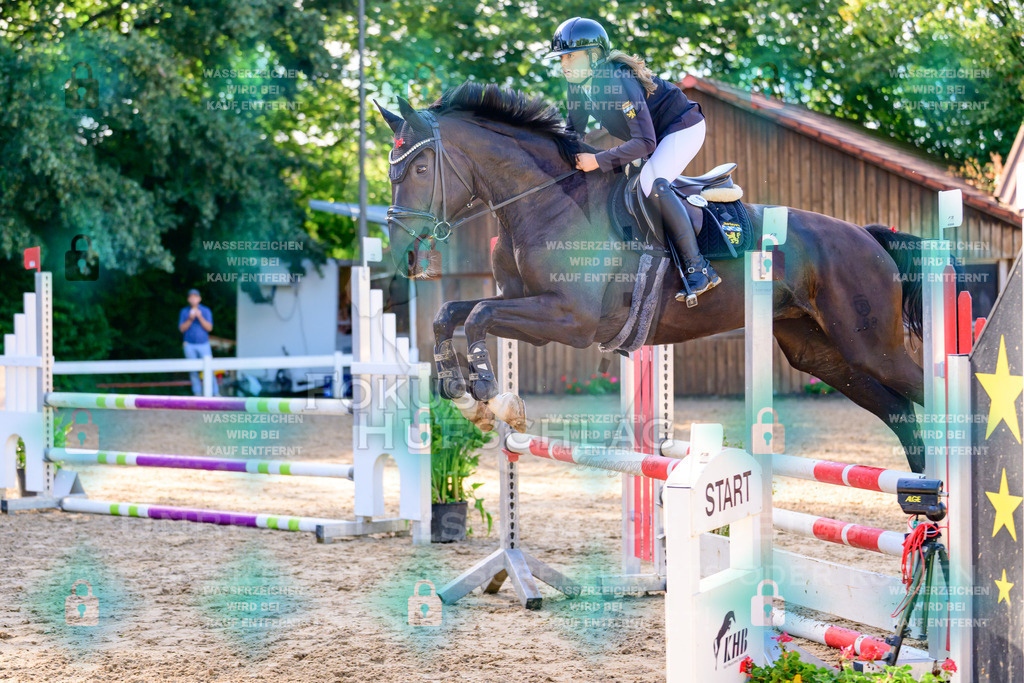 30082026-Giesenbach-Prfg16-0144 | Fokus Hufschlag Fotografie - Realisiert mit Pictrs.com