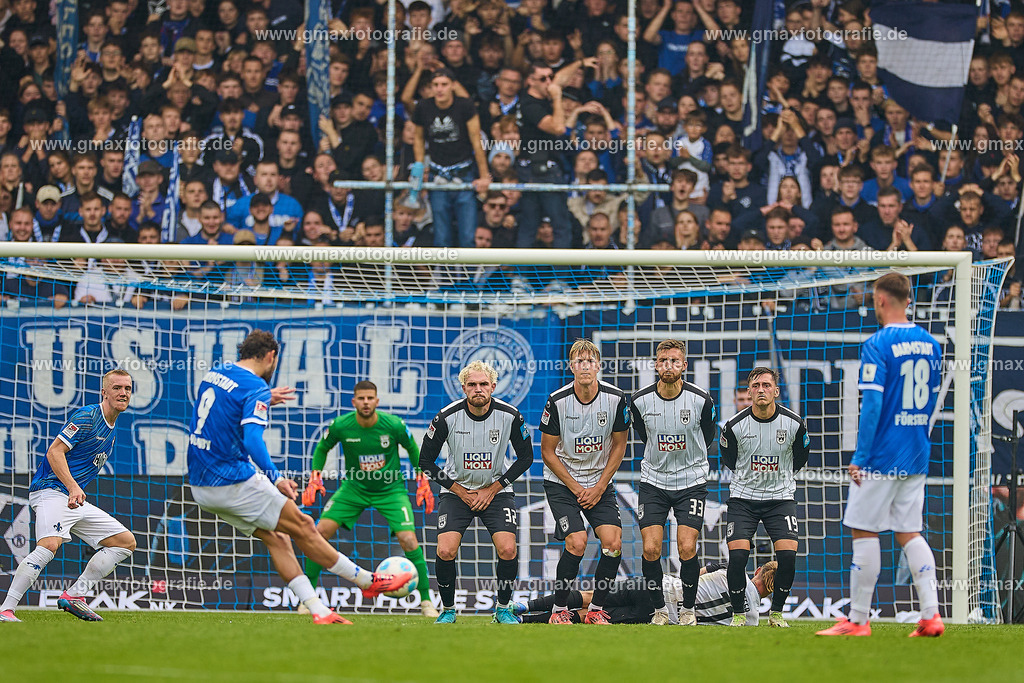 GER, SV Darmstadt 98 gegen SSV Ulm 1846, Fussball, 2. Bundesliga, 10. Spieltag, Spielzeit 2024/2025, 27.10.24. | GER, SV Darmstadt 98 gegen SSV Ulm 1846, Fussball, 2. Bundesliga, 10. Spieltag, Spielzeit 2024/2025, 27.10.24.DFL REGULATIONS PROHIBIT ANY USE OF PHOTOGRAPHS AS IMAGESEQUENCES AND/OR QUASI-VIDEO.Foto: Eibner-Pressefoto/Gerald Oelze-de Stoppany