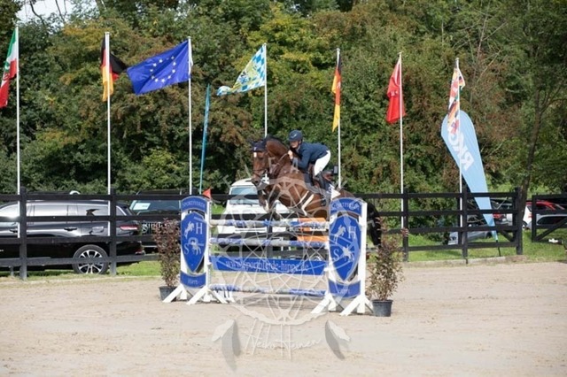 2B4A1284 | pixelfaenger - Realisiert mit Pictrs.com