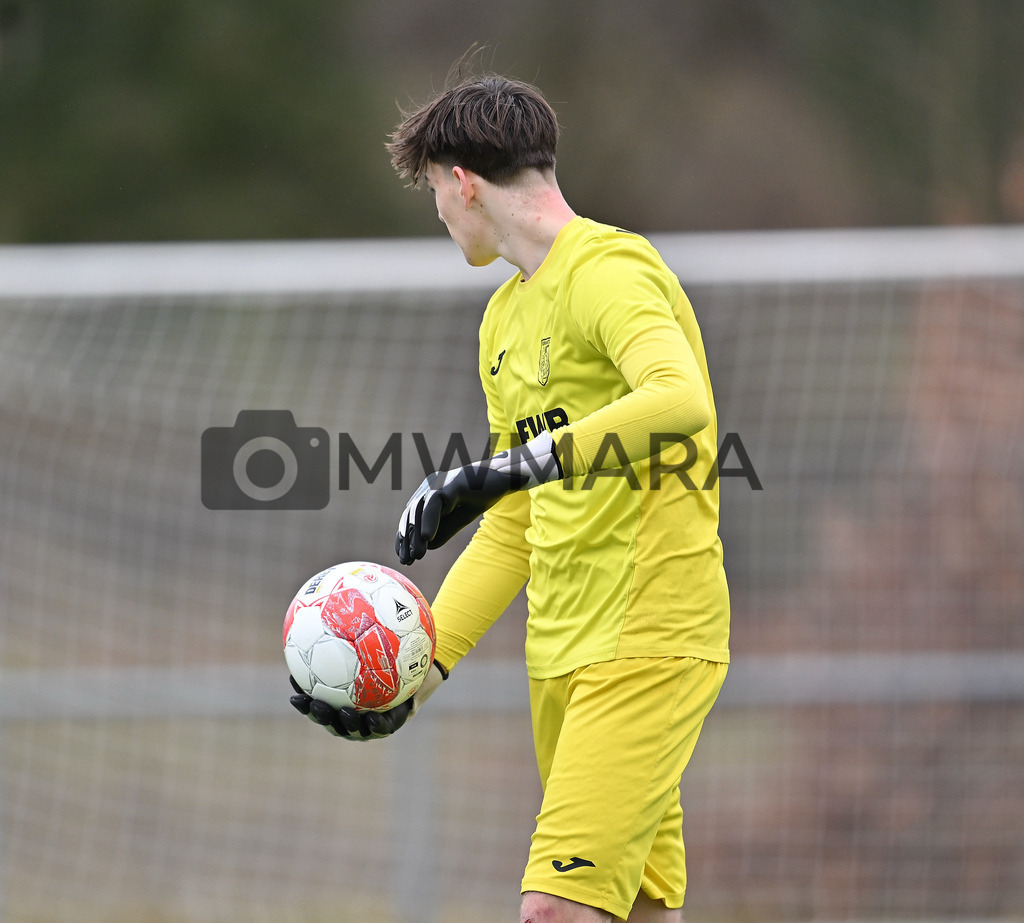 Fussball I Herren I Saison 2025-2026 I Bundesliga I 6. Spieltag I Eintracht Frankfurt - FC Bayern München  | MWMARA - Realisiert mit Pictrs.com