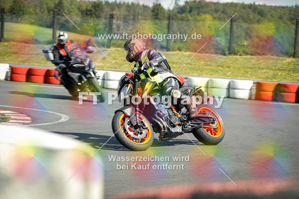OBK_Mai_Justin_Uwe-10487 | Hier findet Ihr Bilder von Touristenfahrten auf der Nürburgring Nordschleife oder von anderen Veranstaltungen die ich besucht habe. Viel Spass beim Durch Schauen 