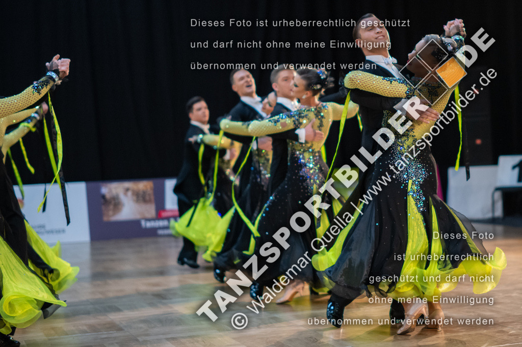 20250118-10993 | Hier finden Sie Tanz Bilder vom Latein und Standard Formationen tanzen. Sportbilder vom Tanzsport. Schöne Fotos und von Weltmeisterschaft, Europameisterschaft, Bundesliga, Regionalliga, Oberliga und Landesliga sowie von GOC Stuttgart, DanceComp, WM Bremen