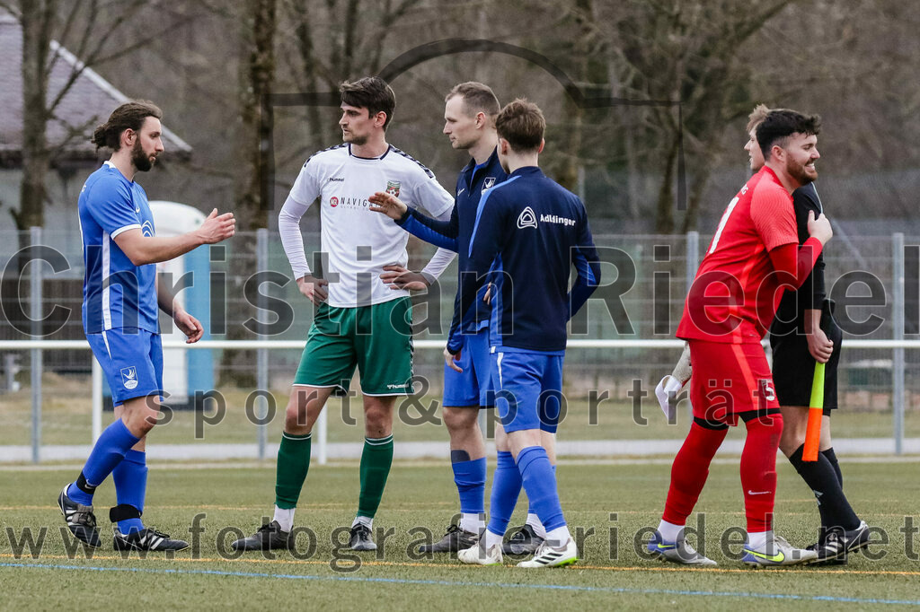 2024-02-17_071_FC_Schwaig_gegen_SV_Kranzberg | Marzling, Deutschland, 17.02.2024:
Fußball, Landesliga Südost 2023 / 2024, Testspiel, FC Schwaig gegen SV Kranzberg, Endergebnis: 4:1

Florian Edlhuber (SV Kranzberg, #10), Mario Simak (FC Schwaig, #5)

Foto: Christian Riedel / fotografie-riedel.net
