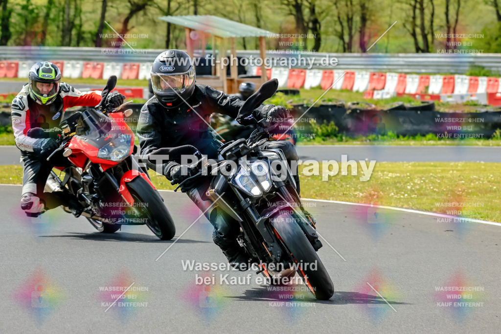 _OTO2573 | Hier findet Ihr Bilder von Touristenfahrten auf der Nürburgring Nordschleife oder von anderen Veranstaltungen die ich besucht habe. Viel Spass beim Durch Schauen 