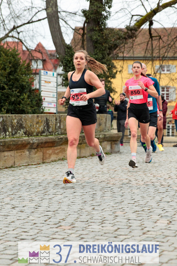 VR Bank Hauptlauf 10000m | 3 Koenigslauf 2023 - Realisiert mit Pictrs.com