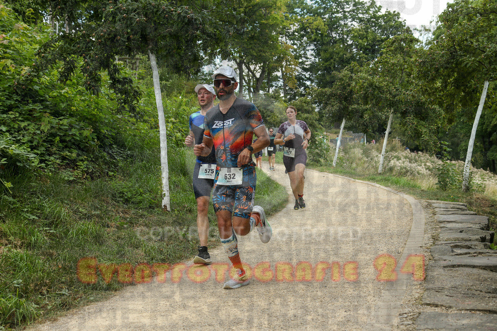 250824_1422_EX1_5983 | Sportfotografie im Rhein-Sieg Kreis, Köln, Bonn, NRW, Rheinland Pfalz, Hessen, etc. Unser Tätigkeitsfeld umfasst den Laufsport vom Volkslauf über den Marathon, Duathlon, Triathon bis zum Ultralauf wie Kölnpfad Ultra oder Schindertrail.