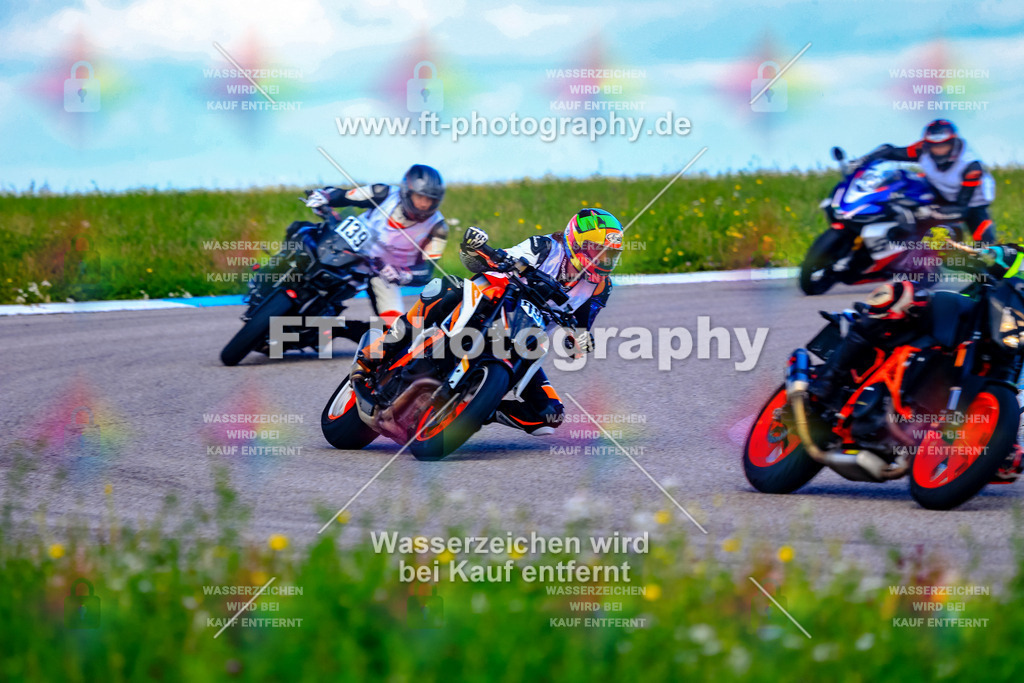 089-5439 | Hier findet Ihr Bilder von Touristenfahrten auf der Nürburgring Nordschleife oder von anderen Veranstaltungen die ich besucht habe. Viel Spass beim Durch Schauen 