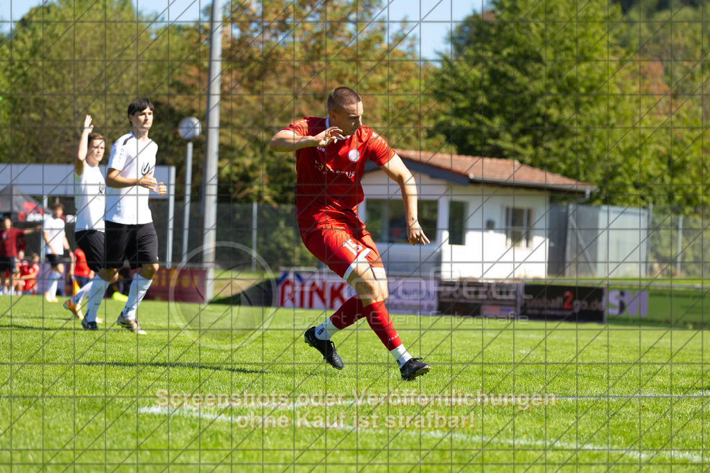 20260906_130634_0069_(c)_by_PhotoPeet | #,1.FC Donzdorf II (rot) vs. SGM Jebenhausen-Bezgenriet (weiß), Fußball, Kreisliga A3 - Bezirk Neckar/Fils, 02. Spieltag, Saison 2026/2027, Rasenplatz Lautertal Stadion, Süßener Straße 16, 73072 Donzdorf, 06.09.2026 - 13:00 Uhr,Foto: PhotoPeet / Sport- &amp; Eventfotografie / Peter Harich