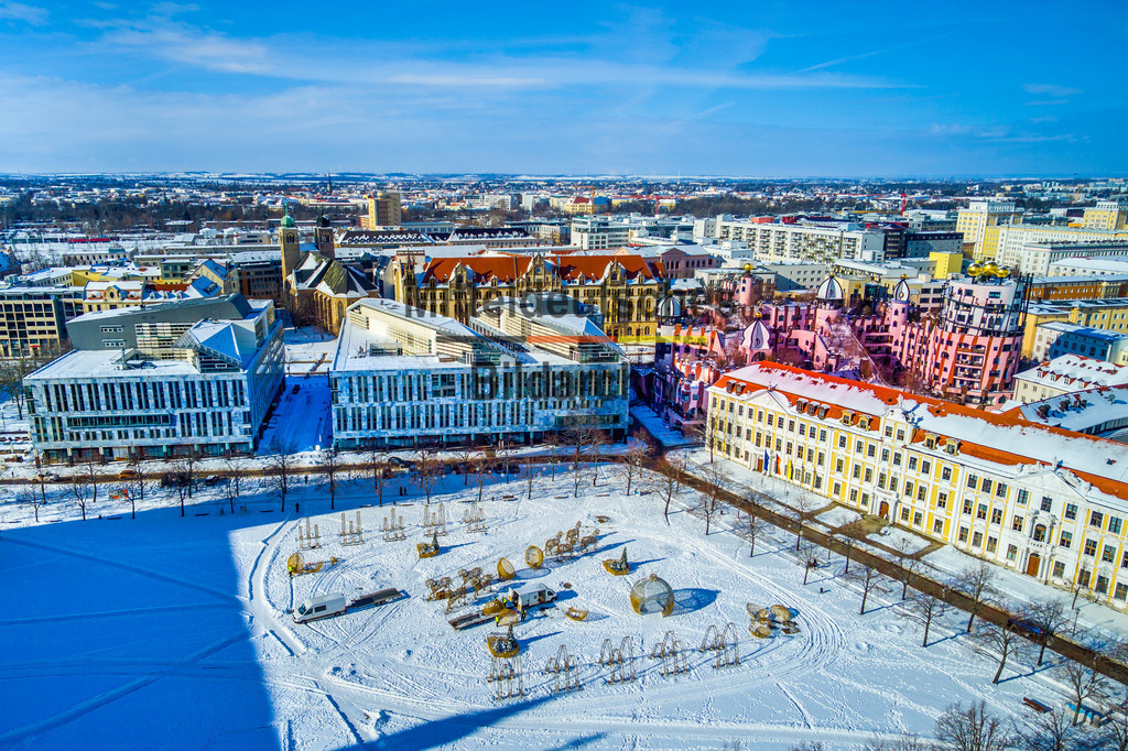 Magdeburg Domplatz Winter-0034 | Domplatz Landtag und Lichterwelt im Winter Schnee - Realisiert mit Pictrs.com