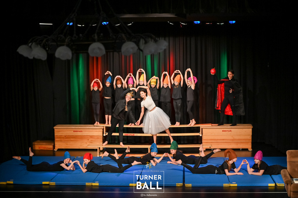 DSC_8736 | "Fussifoto.com – Ihr Ansprechpartner für hochwertige Fotografie! Entdecken Sie kreative Bilder und professionelle Dienstleistungen. Kontaktieren Sie uns für Ihre Projekte!"