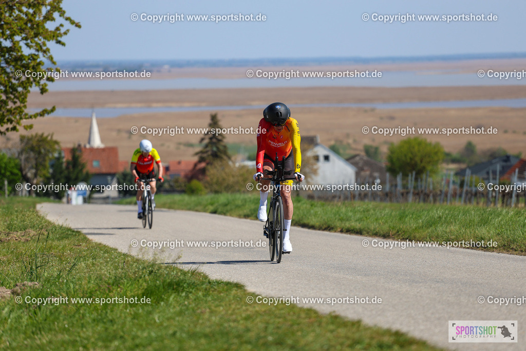 Neusiedlersee Radmarathon 2026 | @sportshot_your_pictrs #yourpictures#roadtowm2029 #nrm #neusiedlerseeradmarathon #neusiedlersee #neusiedlerseetourismus #burgenland #mörbisch #nrm26 #burgenlandtourismus #voglundco #poweredbyburgenlandtourismus #radsport #rad #marathon #ucigranfondo #visitburgenland #ucigranfondoworldseries