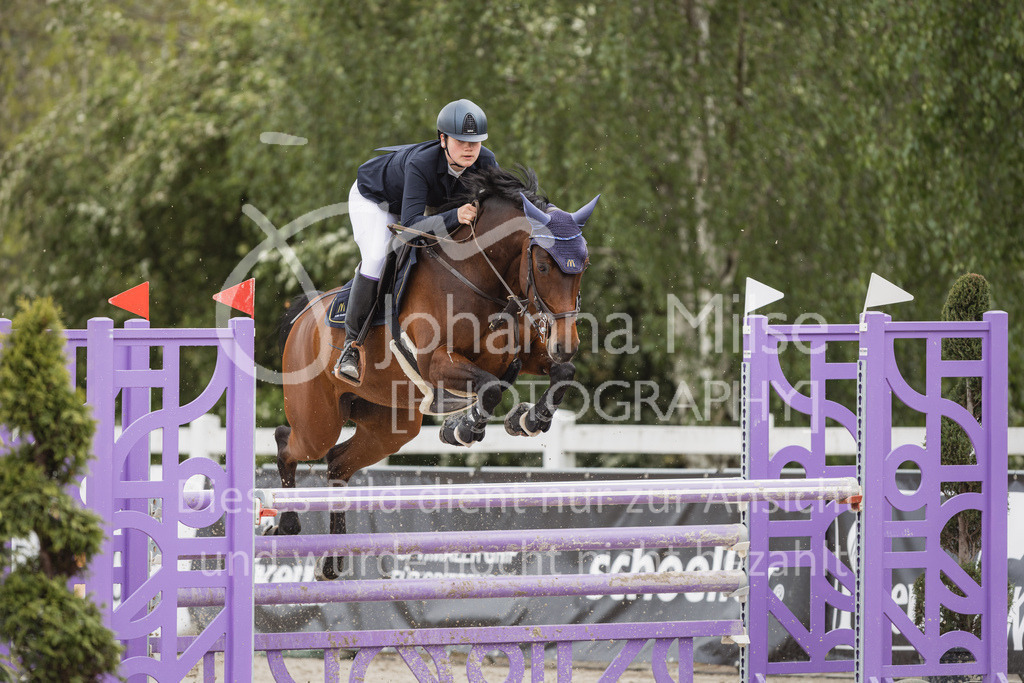 230520_MayDays_L-Spr-U25-412 | Deine schönsten Turniermomente als professionelle Fotos! Entdecke hochwertige Pferdesport-Fotografie im Online-Shop. Jetzt Fotos finden & bestellen!