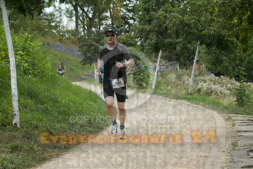 250824_1409_EX1_5173 | Sportfotografie im Rhein-Sieg Kreis, Köln, Bonn, NRW, Rheinland Pfalz, Hessen, etc. Unser Tätigkeitsfeld umfasst den Laufsport vom Volkslauf über den Marathon, Duathlon, Triathon bis zum Ultralauf wie Kölnpfad Ultra oder Schindertrail.