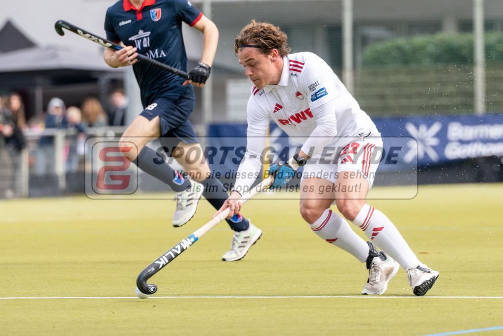 SFE_20250323_0078 | Köln, Deutschland, 23.03.2025:  Hockey 1. Bundesliga Herren Rot-Weiss Köln - Berliner HC im KTHC Stadion Rot-Weiss Köln Tennis and Hockey Club am 23.03.2025 in Köln, Deutschland. (Foto von Stephan Fehrmann)Köln, Germany, 23.03.2025: Hockey 1. Bundesliga Herren Rot-Weiss Köln - Berliner HC in KTHC Stadion Rot-Weiss Köln Tennis and Hockey Club at 23.03.2025 in Köln, Deutschland. (Foto from Stephan Fehrmann)