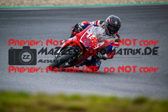 MaZZes_FotoMatrix_240724_6007705_6683 | ROT