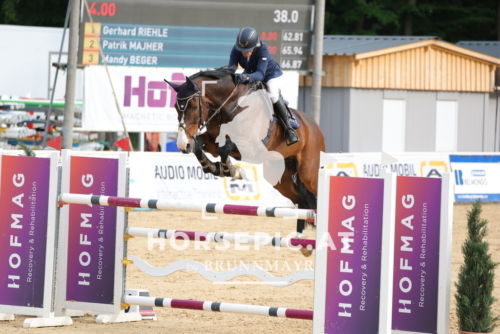 0P6A5299 | Willkommen bei Brunnmayr - Design & Fotografie – Ihrem Spezialisten für Reitturniere und Pferdeveranstaltungen in Oberösterreich, Salzburg und Bayern! Seit über 17 Jahren sind wir leidenschaftlich dabei.