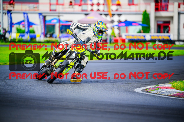 MaZZes_FotoMatrix_240713_6021986_2814 | S2