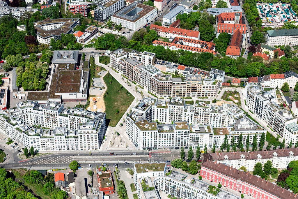 dr__0064049.jpg | MüNCHEN 29.04.2025 Mehrfamilienhaus- Wohnanlage Am Nockherberg zwischen Regerstraße - Hochstraße - Hiendlmayrstraße als Gesamtübersicht an der Regerstraße in München im Bundesland Bayern, Deutschland. Weiterführende Informationen bei: Bayerische Hausbau GmbH & Co. KG,  Becken Holding GmbH,  Gustav Epple Bauunternehmung GmbH,  HILMER SATTLER ARCHITEKTEN AHLERS ALBRECHT Gesellschaft von Architekten mbH,  Hans Holzner Baugesellschaft mbH,  Hanssmann Immobilien,  PORR GmbH & Co. KGaA,  Rapp+Rapp B.V.,  steidle architekten Gesellschaft von Architekten und Stadtplanern mbH. // Multi-family residential complex Am Nockherberg between Regerstrasse - Hochstrasse - Hiendlmayrstrasse as a general overview on Regerstrasse in Munich in the federal state of Bavaria, Germany. Further information at: Bayerische Hausbau GmbH & Co. KG,  Becken Holding GmbH,  Gustav Epple Bauunternehmung GmbH,  HILMER SATTLER ARCHITEKTEN AHLERS ALBRECHT Gesellschaft von Architekten mbH,  Hans Holzner Baugesellschaft mbH,  Hanssmann Immobilien,  PORR GmbH & Co. KGaA,  Rapp+Rapp B.V.,  steidle architekten Gesellschaft von Architekten und Stadtplanern mbH. Foto: Daniel Reiter